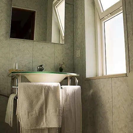 Hostel Anas Μέριδα